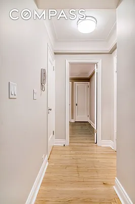 Rented by Compass | media 26