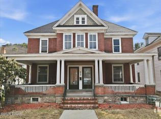 412 Church St, Hawley, PA 18428