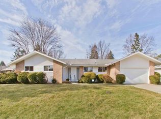 2714 Burnaby Dr, Columbus, OH