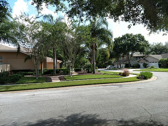 5th image of 3016 Bradford Cir