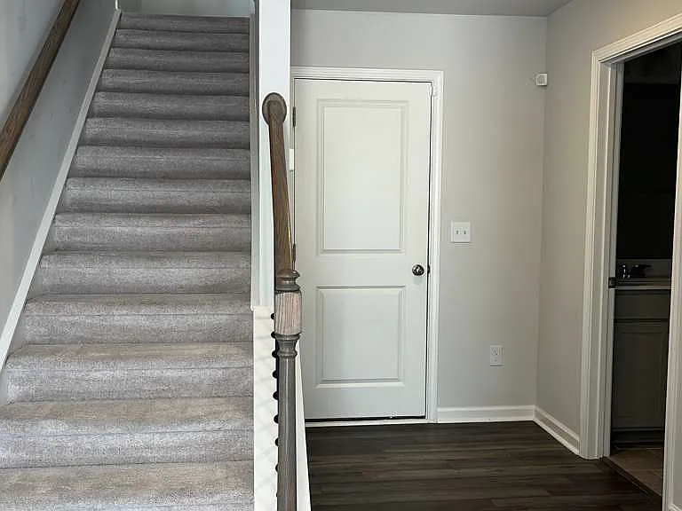 189 Ivy Vine Way — Photo 7