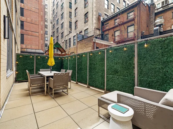 4 West 21st Street 2D image 10 of 10