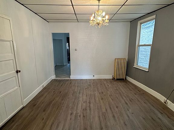 3rd image of 202 S 4th St