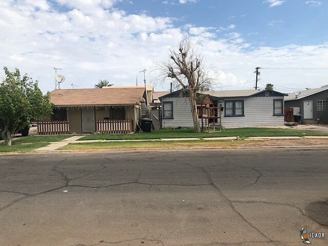 1st image of 794 W Heil Ave