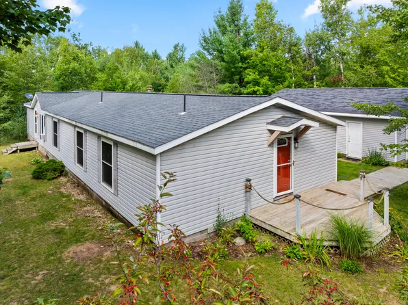 6930 Arrowroot Trl, Gaylord, MI 49735