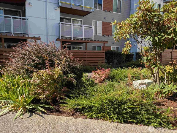 10501 8th Avenue NE #115, Seattle, WA 98125