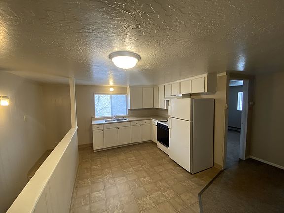 5th image of 1847 1/2 S 7th St W APT C