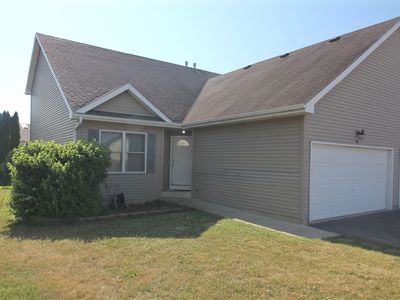 1485 Stonefield Dr, Dekalb, IL, 60115