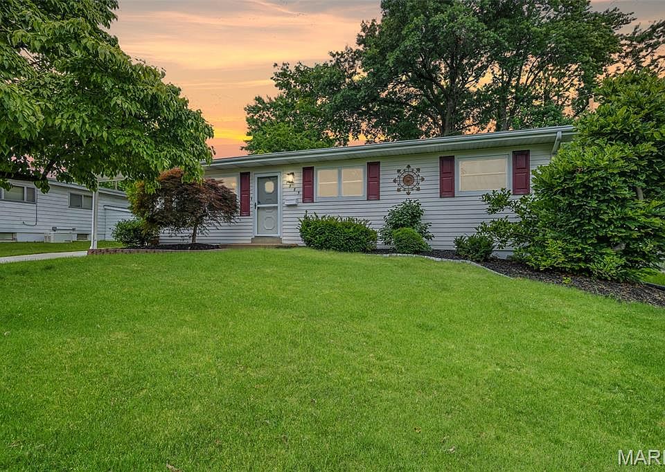1st image of 1385 Mallard Ln