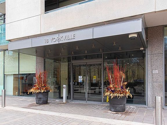 2nd image of 18 Yorkville Ave #718
