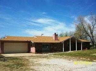 11 Autumn Rd, Arkansas City, KS 67005