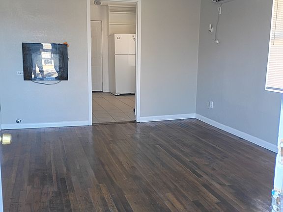 2nd image of 2211 McGown Ave #2