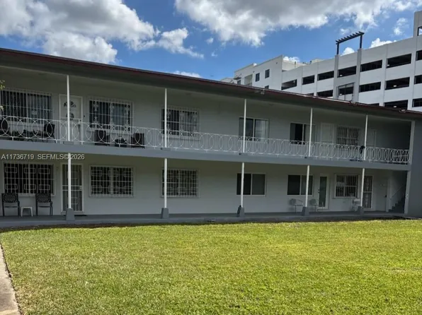 383 E 4th Ave APT 8, Hialeah, FL 33010