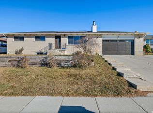 10357 S Weeping Willow Dr, Sandy, UT 84070