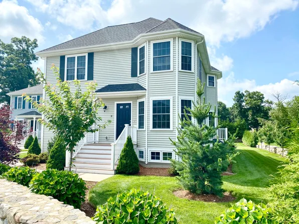 8 Sorelle Pl #B, Burlington, MA 01803