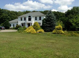 210 Twin River Rd, Lincoln, RI 02865