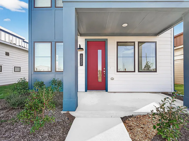 3223 Loam Ln — Photo 4