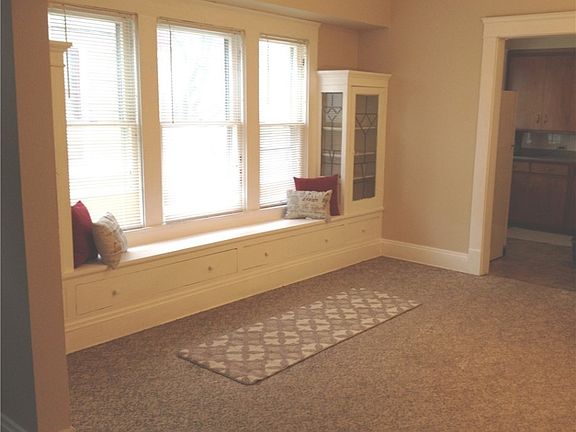3rd image of 4115-4117 Spokane Ave