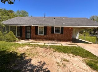 1520 Broadmoor Rd, Jonesboro, AR 72401