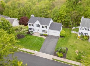 10 Golden Corner Way, Randolph Twp., NJ 07869