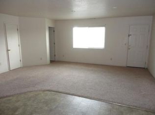 402 Carmelita, Porterville, CA 93257