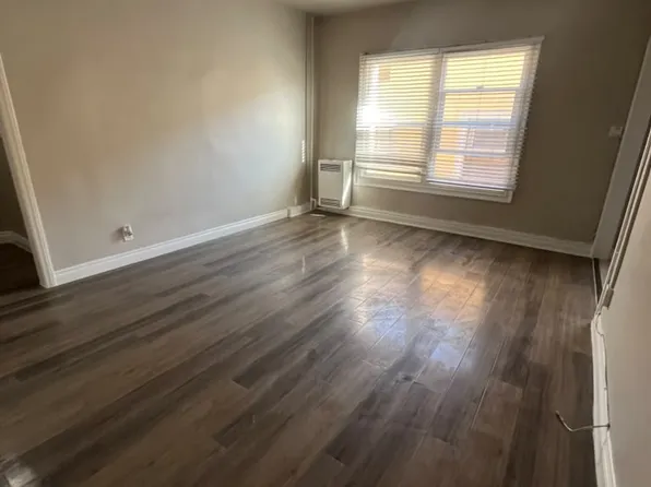 250 N Kenmore Ave #203, Los Angeles, CA 90004