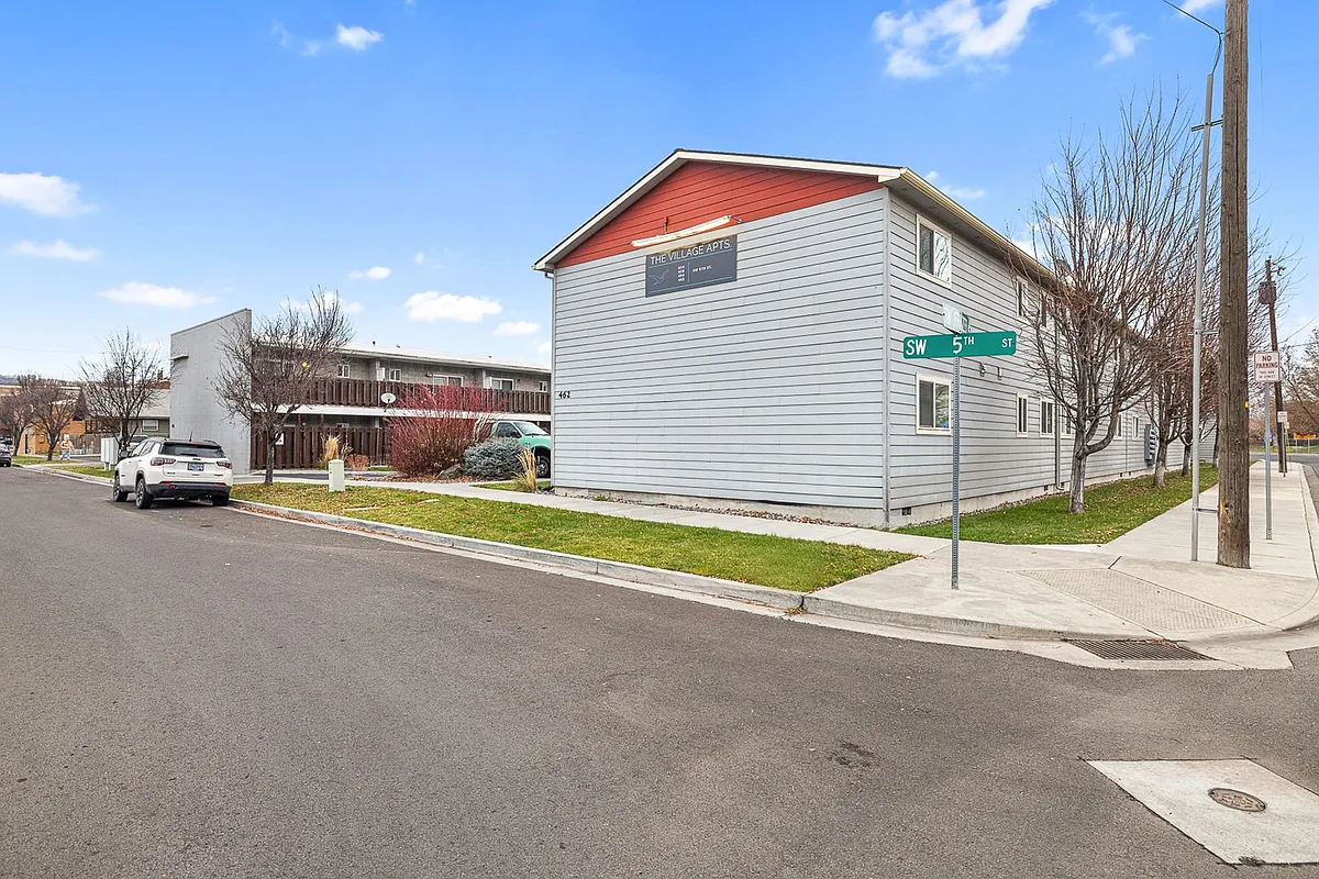 Building Photo - Village Apartments