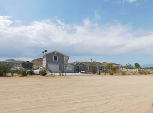 24675 Via Vista Rd, Apple Valley, CA 92307