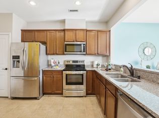 8204 Yaxley Hall Dr, Raleigh, NC 27616