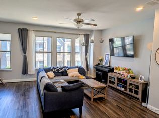 120 Peach Orchard Ln, Euless, TX 76040