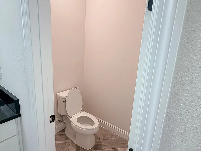 5723 Silver Sun Dr — Photo 35