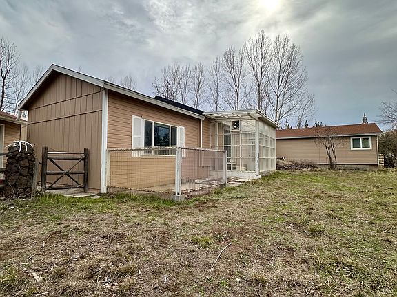 5th image of 333 SW 35th St