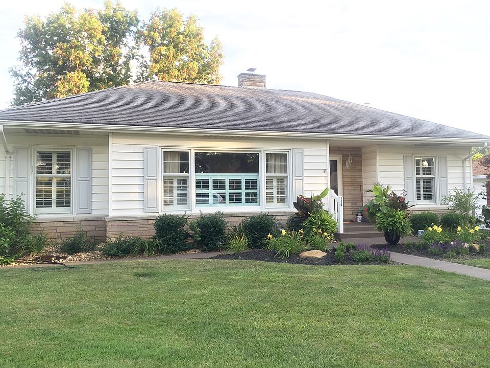 1st image of 112 Rand Ave
