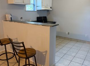 923 Epenard St, Dallas, TX 75211