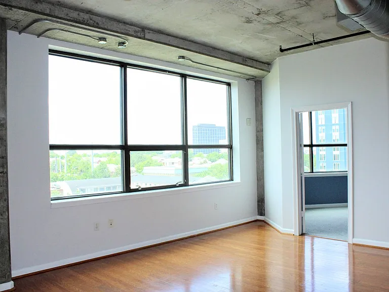 115 W Peachtree Pl NW #505 — Photo 8