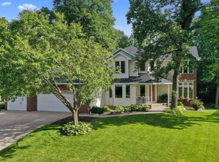 8988 Stratford Ct, Minneapolis, MN 55443