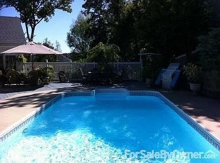 3rd image of 137 N Capistrano Dr