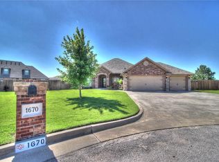 1670 Meadow Creek Cir, Newcastle, OK 73065