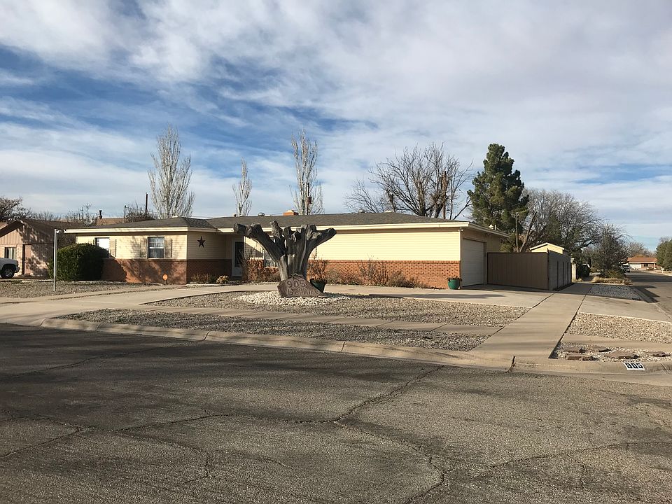 1st image of 905 Bel Aire Dr