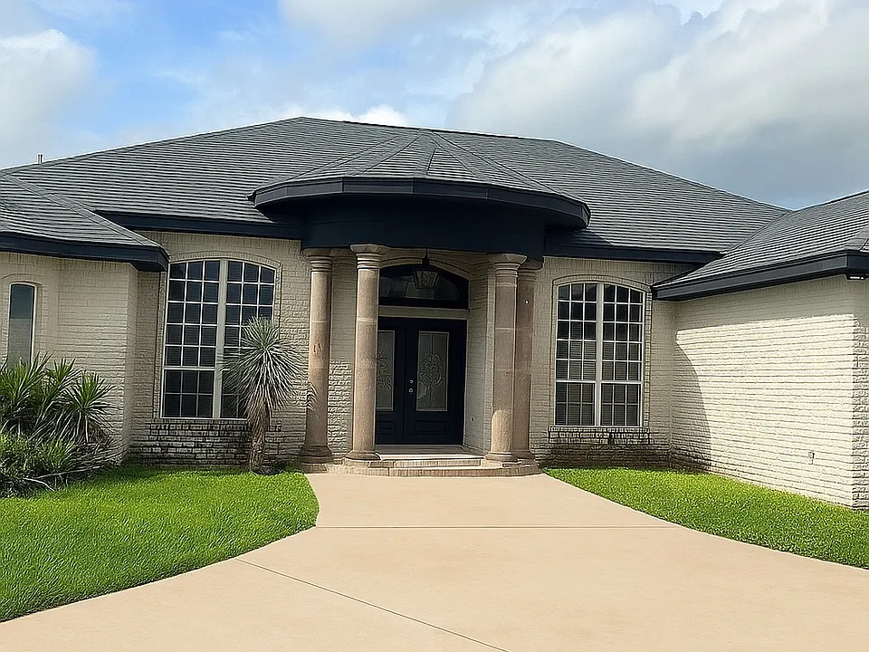 420 W Palm Dr
