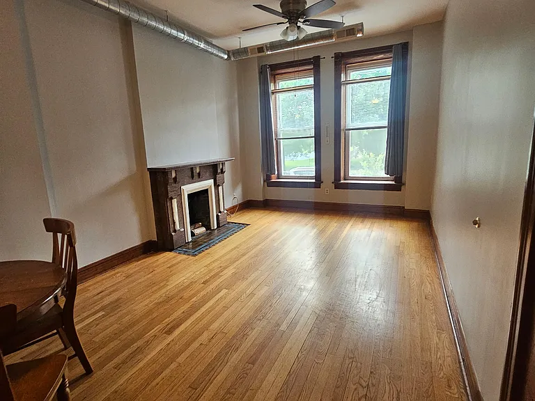 1819 S California Ave #1 — Photo 4