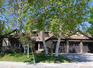 10711 Cozycroft Ave, Chatsworth, CA 91311