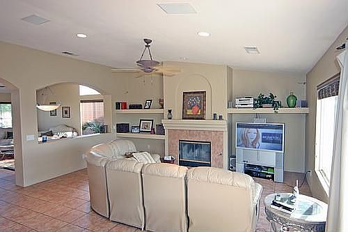 2nd image of 78905 Wakefield Cir