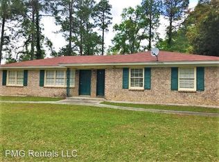 103 Terrell Dr, Statesboro, GA 30458