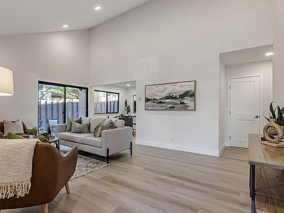 5th image of 2516 Palmdale Ct