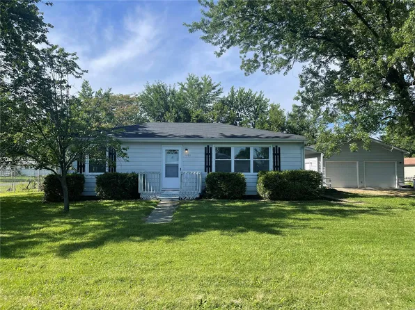 1201 Broadway Ave, South Roxana, IL 62087