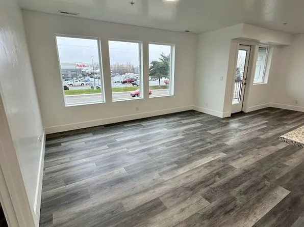1521 Clear Creek, 1521 S Clear Creek Dr #201, Boise, ID 83709