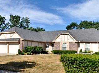 5810 Old Farm Ln, Sylvania, OH 43560