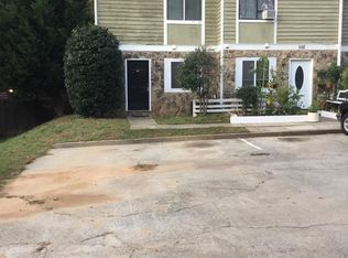 550 Northridge Crossing Dr, Atlanta, GA