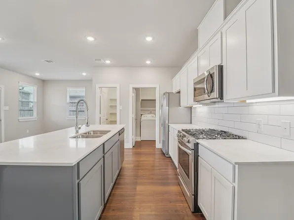 10627 Cascade Creek Dr, Rosharon, TX 77583